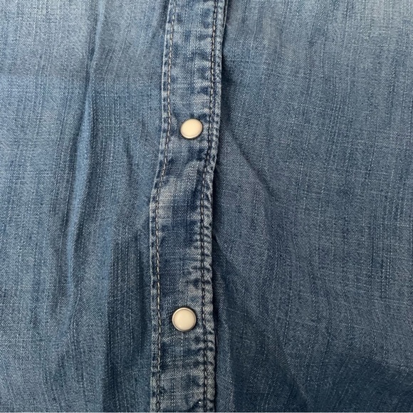 raw hem denim shirt button‎ up - Picture 6 of 9
